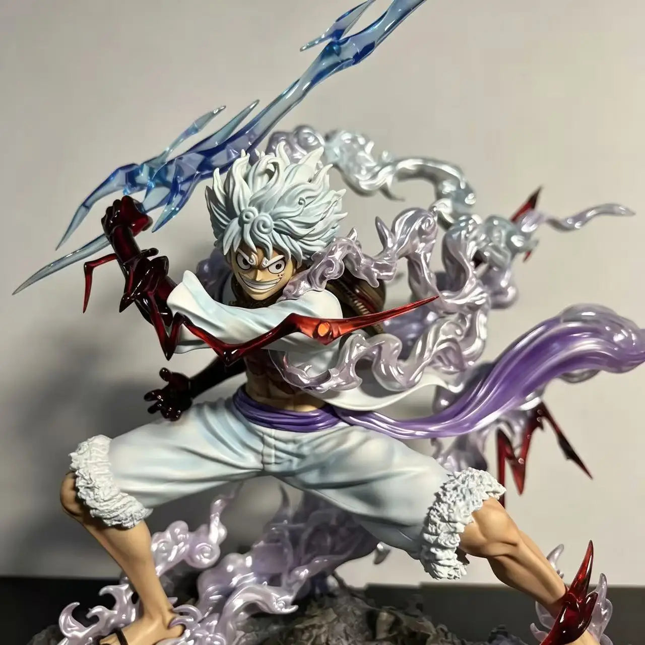 One Piece Nica Luffy Figure Tightly Grasps The Lightning Fifth Gear Action Figurine Model Doll Model Anime Pvc Statue Toys Gift